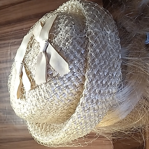 Vintage estate ladies straw hat - Picture 2 of 9